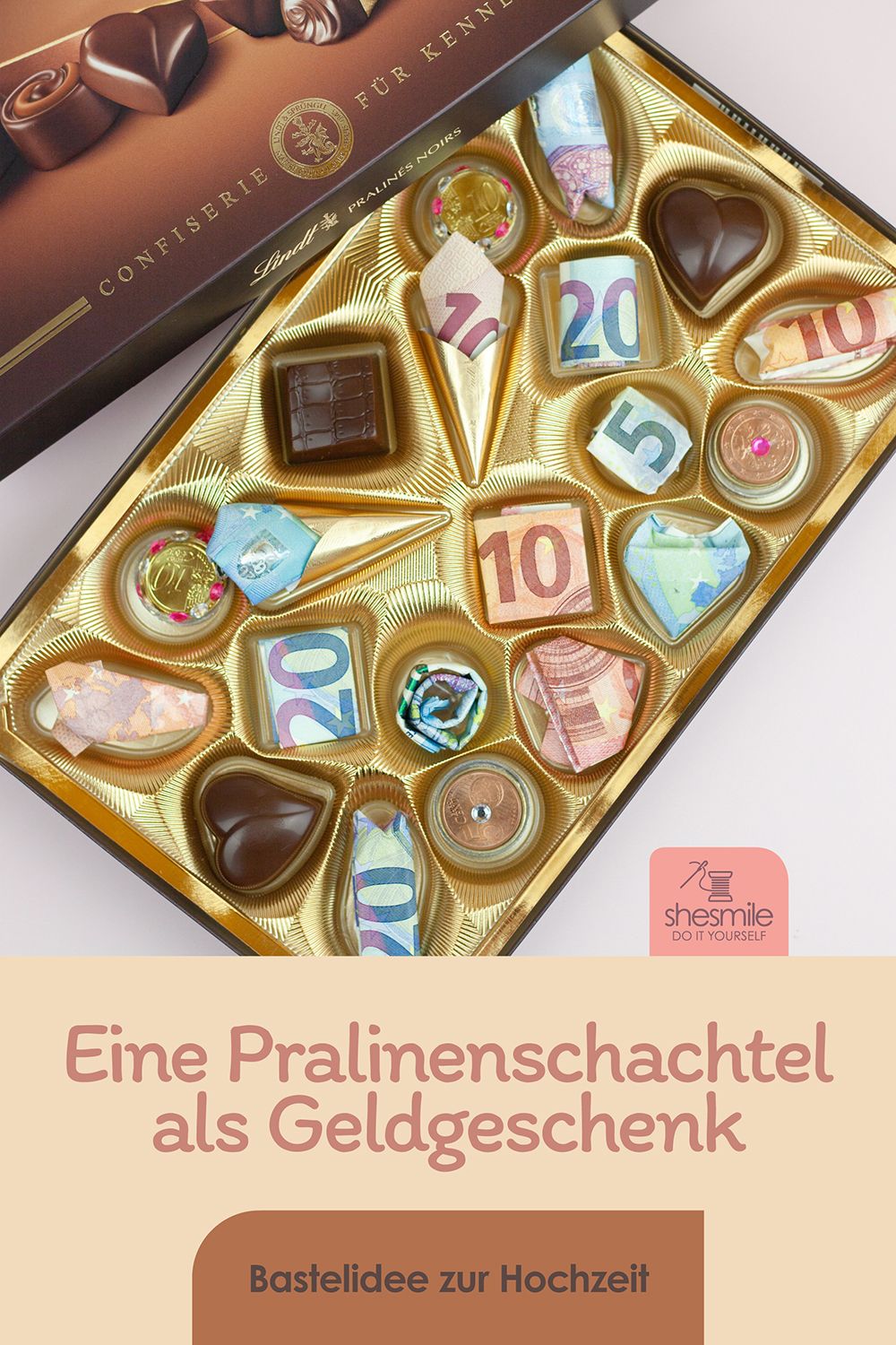 Eine Pralinenschachtel als Geldgeschenk zur Hochzeit basteln