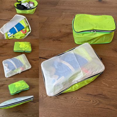 Ich habe einen Packwürfel ZipKram in Größe S & M genäht. Als Material habe ich mich für einen ausrangierten Gleitschirm entschieden, der ist schön leicht und lässt sich gut verkleinern.  Die beiden Packwürfel sind für mich, entweder für die Ordnung im Koffer oder zur Vorbereitung fürs Nähtreffen als Projekttasche.