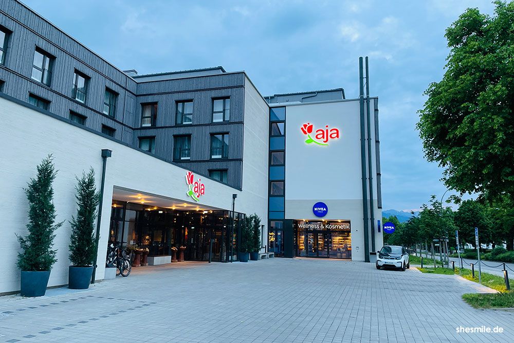 aja Hotel