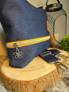 Handtasche ZipKram - Nähanleitung und Schnittmuster von shesmile DIY