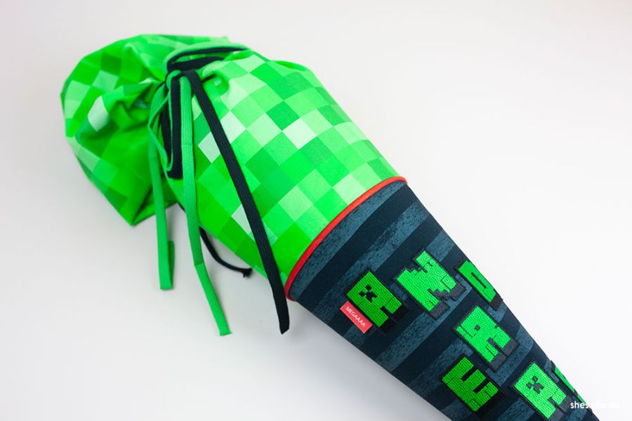 Inklusive Videoanleitung: Schnittmuster passend zum Rohling erstellen. Eine Minecraft Schultüte mit TNT Block, Namen und Creeper für das Patenkind nähen.