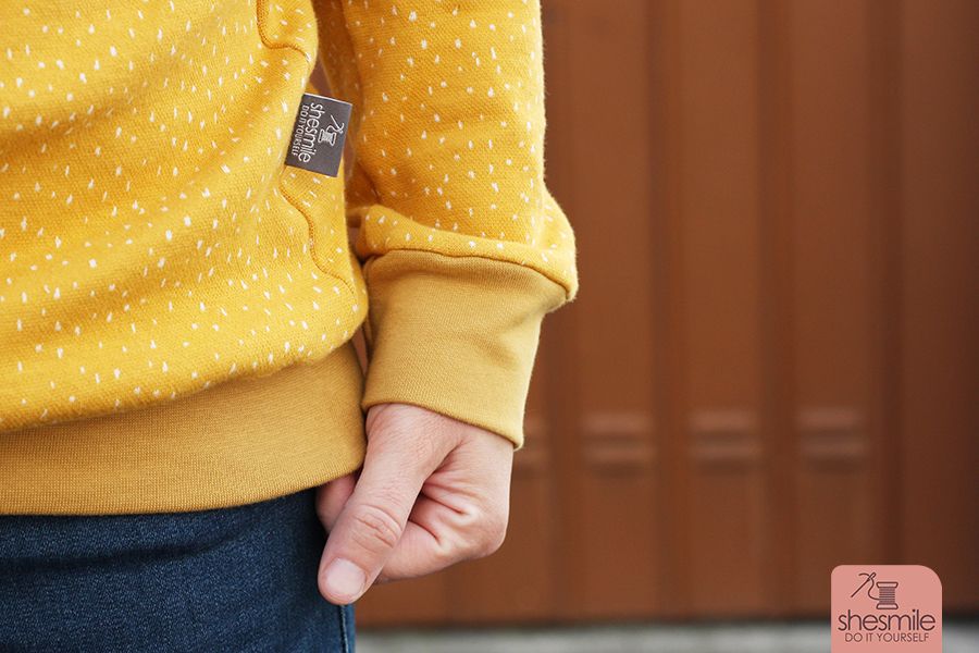 Ein lillesol women No.10 Longsleeve in senfgelb mit weissen Punkten nur für mich