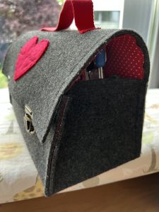 Arztkoffer aus Filz von shesmile. Genäht von Nici Maresch.