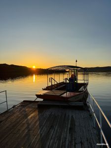 Sonnenuntergang am Lipno Stausee