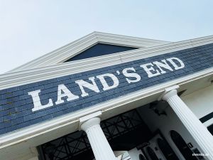 Land’s End