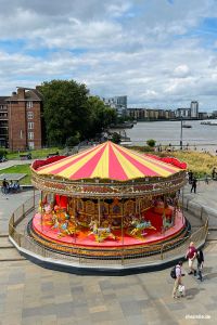 Karussell an der Cutty Sark