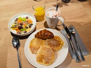 Geburtstagsfrühstück im aja Hotel