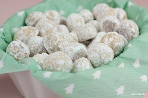 Wer Marzipan mag, wird dieses Rezept für Marzipankugeln lieben
