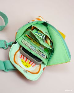 Innenleben 3 (Handytasche Smartkram)