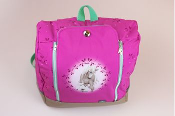 Ein Rucksack MidiKlapPack aus dem Softshell-Panel Pferdeliebe nähen