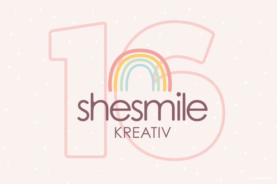 Neues E-Book, Regenbogen-Freebie und ein Gewinnspiel. shesmile wird 16 Jahre und DU bekommst die Geschenke! Was du wissen musst, steht in diesem Blogbeitrag.