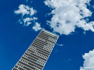 Skyline Plaza Shopping