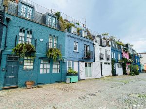 Die Gasse von „Tatsächlich … Liebe“