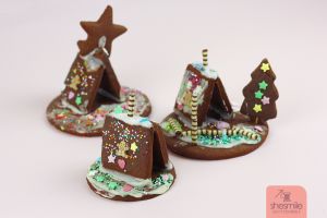 ... auch super lecker als Lebkuchenherzen zum Oktoberfest. Unser Lieblingsrezept für Lebkuchenhäuser. Backen mit Kindern im Advent. Einfach. Kreativ. shesmile
