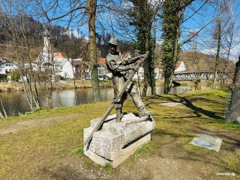 images/erlebnisse/garmisch-2026/wolfratshausen/floesserstadt-wolfratshausen-shesmile-erlebnisse-017.jpg#joomlaImage://local-images/erlebnisse/garmisch-2026/wolfratshausen/floesserstadt-wolfratshausen-shesmile-erlebnisse-017.jpg?width=1000&height=750