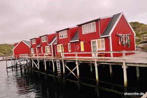 Angekommen auf den Lofoten - Hallo Kabelvåg! Ein entspannter Regentag im Lofoten Spa des Nyvågar Rorbuhotell in Norwegen. Erlebnisbericht Norwegen Reisetagebuch