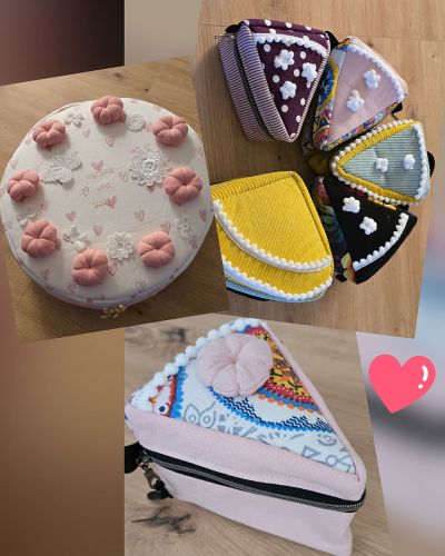 Ich habe die Torte als Hochzeitsgeschenk für eine Freundin genäht. Die Torte und auch die Tortenstücke sind zwar keine wirkliche Tasche, aber dadurch, dass sie einen Reißverschluss haben, können sie genutzt werden, um z. B. Strickzeug darin zu verstauen oder Kosmetikartikel sicher unterzubringen, wofür sie übrigens auch genutzt werden.