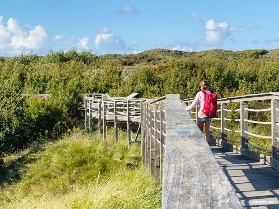 Vom Otto-Leege-Pfad über den Strand bis zur Wilhelmshöhe: Dünen, Klangschale, Windharfe und warmer Apfelkuchen: Wanderung auf dem Naturschutz-Lehrpfad