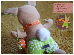 Kuscheltier Hase Lenny Lernhase, Schnittmuster und Nähanleitung von shesmile DIY.
