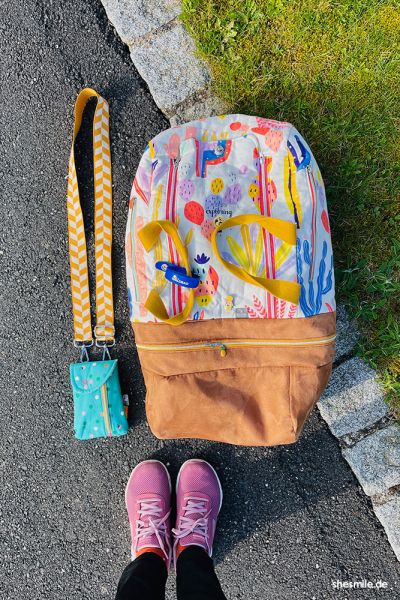Mädelswochenende in der Siebenquell "GesundZeitResort" Wellness-Therme in Weißenstadt. Mit dabei: Mein Rucksack "BigKlapPack" in der Größe XXL und die Handytasche "Smartkram" als Umhängetasche.