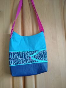 Handtasche ZipKram genäht von Verena. Schnittmuster von shesmile DIY.