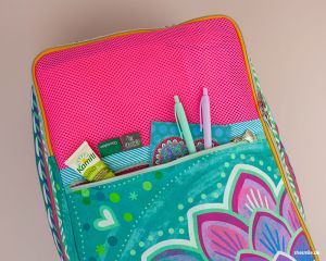Kleidung ordentlich verpackt: XL-Packwürfel aus Bine-Brändle-Stoffen