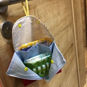 Täschchen Petra genäht von Ana @anabartholmehandmade - Schnittmuster und Nähanleitung von shesmile DIY