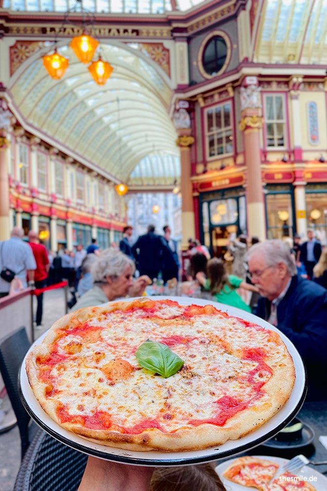 Pizza im Leadenhall Market