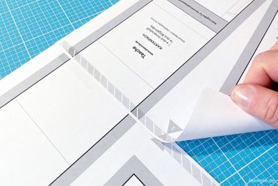 An neuen Schnittmusterideen arbeiten. Ja, richtig gelesen. Bald schon wird ein neues Taschen-Schnittmuster ins Probenähen gehen.