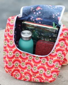 Tasche KlappAuf genäht von Jenny (@minnai_DIY), Schnittmuster von shesmile DIY.