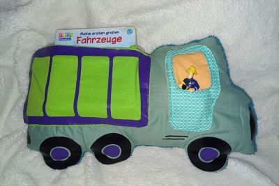 Kuschelkissen Nr. 2 - Kipplaster Karl mit der passenden Plotterdatei.