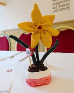 Schnittmuster Frieda Osterglocke von shesmile DIY