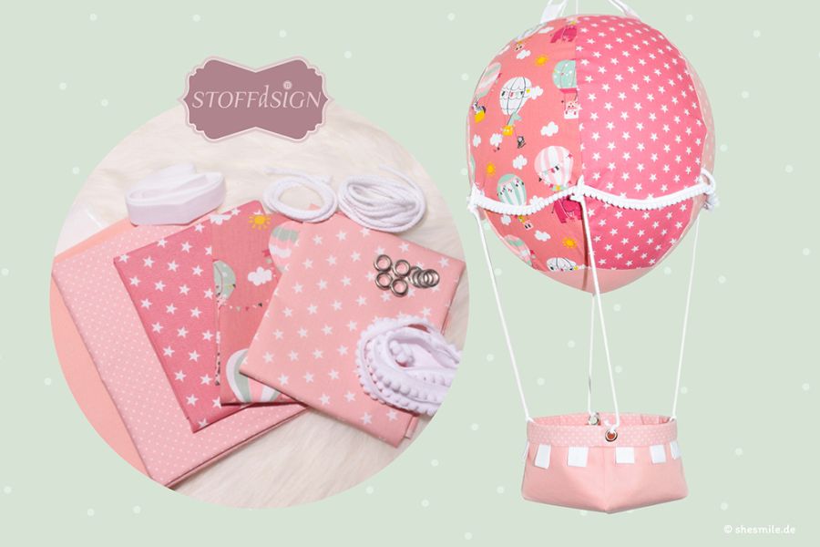 In zwei Farbvarianten! Ein Materialpaket von STOFFdSIGN für den Adventsballon von shesmile. Enthalten sind alle Baumwollstoffe, Bänder, Ösen und die passende Vlieseinlage.