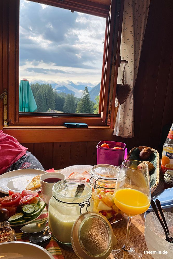 Gundhütte am Edelsberg - Wandern mit den besten Freundinnen im Allgäu