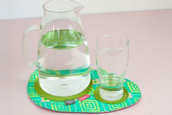 Nie wieder Wasserränder! Mein Lieblingsplatz für Karaffe und Trinkglas