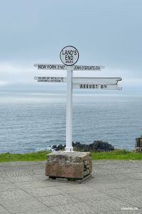 Wegweiser und Wahrzeichen von Land’s End