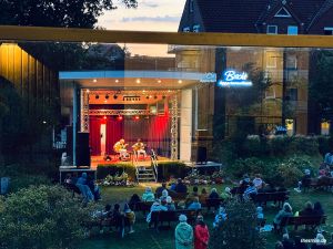 Gitarren-Konzert von Tierra Negra auf Juist mit "Ritmo del Mar - Im Rhythmus der Wellen"